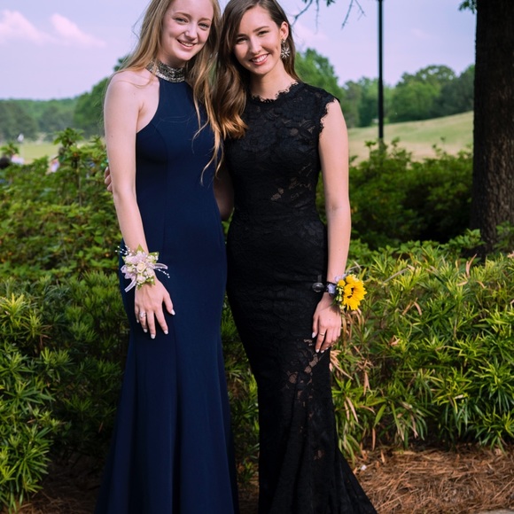 black betsy and adam lace dress - Picture 2 of 4